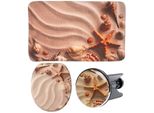 Badaccessoire-Set SANILO Sanibel, beige (beige, braun), Holz, Polyester, Kunststoff, Badaccessoires-Sets, bestehend aus WC-Sitz, Badteppich und Waschbeckenstöpsel