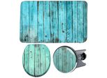 Badaccessoire-Set SANILO Lumber, blau (türkis, blau), Holz, Polyester, Kunststoff, Badaccessoires-Sets, bestehend aus WC-Sitz, Badteppich und Waschbeckenstöpsel