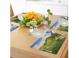 Abakuhaus Tovagliette Paesaggio, Pendio-Prati-Cielo Nuvoloso-Recinto Vicino Alla Strada Con Abeti Su Entrambi I Lati, Tiscjdeco In Tessuto Resistente Al Colore Per La Sala Da Pranzo E La Cucina, Verde Blu
