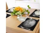 Tovagliette Abakuhaus Galaxis, Moon Graphic Image Trippy Rock Superficie Dettagliata Planet Astronomy Space Print, Tiscjdeco In Tessuto Resistente Al Lavaggio Per Sala Da Pranzo E Cucina, Nero Grigio