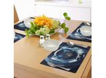 Abakuhaus Tovagliette Raum Katze, Kitty In Tuta Spaziale Che Guarda Un Razzo Nell'orbita Galattica, Tiscjdeco In Tessuto Resistente Ai Colori Per La Sala Da Pranzo E La Cucina, Blu Scuro E Bianco