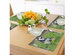 Abakuhaus Tovagliette Malamute Dell'alaska, Cucciolo Che Gioca All'aperto Sull'erba Verde Dei Prati Primaverili, Vita Nella Natura, Tiscjdeco In Tessuto Resistente Al Lavaggio Per La Sala Da Pranzo E La Cucina, Multicolore