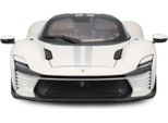 Bburago 18-16912 - Modellino Di Auto - Ferrari Daytona SP3 Signa (Bianco, Scala 1:18)