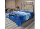 Abakuhaus Lenzuolo Con Animali Marini, Delfini Che Saltano In Un Mare Cristallino Tra Soffici Nuvole Nel Cielo Blu, Morbido E Confortevole Lenzuolo Superiore Per Un Letto Decorativo 1 Pezzo 260 Cm X 228 Cm, Blu E Bianco