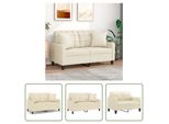 The Living Store Divano A 2 Posti Con Cuscini Decorativi Crema 120 Cm In Ecopelle