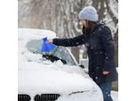 Raschiaghiaccio Ergonomico Per Auto Da 14,5 Cm, Raschiaghiaccio In Plastica Con Doppia Azione Raschiante, Blu - Icywizard