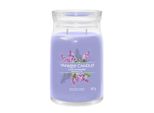 Yankee Candle - Lilac Blossoms Signature Candle (Lilac Flowers) 567.0G