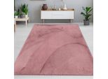 Tappeto Di Pelliccia Di Coniglio Berry Dall'aspetto Elegantemente Morbido Con Una Sottile Lucentezza Dimensioni Moderne - 240 X 340 Cm