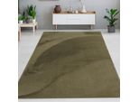 Tappeto Di Pelliccia Di Coniglio Verde Dall'aspetto Elegantemente Morbido Con Una Sottile Lucentezza Dimensioni Moderne - 140 X 200 Cm