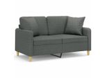 Divano A 2 Posti Con Cuscini Decorativi In Tessuto Grigio Scuro Da 120 Cm