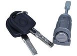 Maxgear 28-0495 - Cilindro Di Chiusura Oe 3B0 837 168, Destro Per Lupo (6E1, 6X1), Passat (3B)