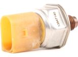 Stark SKSFP-1490030 - Oe 059 130 758 K Sensore Pressione Carburante Per A4 (8K), A5 (8T), A5 (8F), A6 (4F), Q5 (8R), Q7 (4L), Phaeton (3D), Touareg (7L)