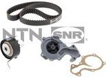 Snr KDP452.290 - Set Pompa Acqua + Cinghia Di Distribuzione Oe 1765052 Per Grand C-Max, Mondeo V, B-Max, C-Max, Ecosport, Tourneo Connect, Fiesta Vi, Fiesta Vii, Focus Iii, Transit Connect, Transit Courier