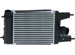 Nrf 30985 - Intercooler Oe 144613ZU0A Per Juke (F15), Pulsar