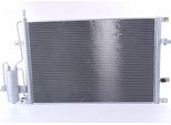 Nissens 94525 - Oe 30676602 Condensatore Aria Condizionata Con Essiccatore Per S60 I (384), S80 I (184), V70 Ii (285), XC70 (295)