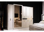 Armadio In Legno Beige In Stile Moderno Ed Elegante