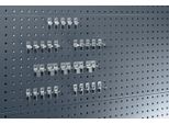 Bott PL-36 Assortimento Di Ganci Da 30 Pezzi (Supporto Per Assortimento Di Ganci Per Lastre Forate)