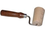 Rullo Per Pasta Con Una Sola Mano. Legno Da 7 Cm, Manico Scuro.