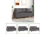The Living Store Divano A 2 Posti Con Cuscini Decorativi Grigio 140 Cm In Ecopelle