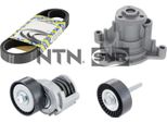 Snr KAP857.141 - Oe 55201362 Wasserpumpe + Keilrippenriemensatz FüR A1 (8X), A3 (8P), Altea (5P), Leon (1P1), Toledo Iii (5P2), Octavia Ii (1Z), Superb Ii (3T), Yeti (5L), Eos (1F), Golf Plus (5M), Golf V (1K), Golf Vi, Jetta Iii (1K2), Jetta Iv, Passat (3C), Passat (365, 362), Scirocco, Tiguan (5N)
