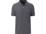 Polo Fynch-Hatton