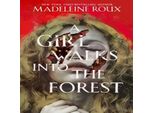 Una Ragazza Cammina Nella Foresta