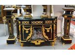 Casa Padrino Set Di Mobili Barocchi Nero/Oro - 1 Cassettiera Barocca E 2 Colonne Barocche - Sontuosi Mobili Barocchi