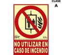 Cartello Estintore "Non Usare In Caso Di Incendio"" Classe A (Pvc 1Mm) 21X30Cm"