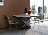 Gruppo Sala Da Pranzo Design Tavolo + 2 Sedie Seduta Imbottitura Set Tavoli Poltrona