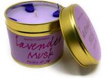 Candela Profumata Bomb Cosmetics In Barattolo - Lavanda Muschio