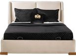 Elegante Camera Da Letto Matrimoniale Beige Con Letto In Tessuto E Struttura In Legno