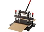 Taglierina Per Pelle, Corsa Massima Della Pressione 15 Mm, Spessore Di Lavorazione 0-100 Mm, Larghezza Di Alimentazione 31 Cm, Capacità Di Carico 2 T, Altezza Regolabile 100 Mm