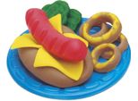 Hasbro Play-Doh Burger Party, Che Include Una Pressa Per Hamburger E 5 Barattoli Di Argilla Da Modellare