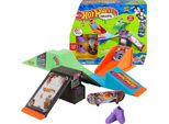 Hot Wheels Fingerboard Skatepark Play Set HGT91