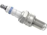 Bosch 0 242 242 505 Candela Super 4 Oe Compatibile Con Alf. 145, Alf. 146, Alf. 155, Alf. 164, Alf. 166, Alf. Gtv, Spider, Coupé, Croma, Tempra, Tipo, Dedra, Delta, Kappa, Thema, Eclipse, Lancer, Clio, 940, 960
