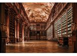 Fototapete Papermoon "ARCHITEKTUR-ALTE Bibliothek", Bunt, B:5M L:2,8M, Vlies, Tapeten