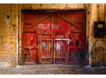 Fototapete Papermoon "Vintage Rotes Holztor", Bunt, B:4M L:2,6M, Vlies, Tapeten