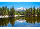 Fototapete Papermoon "YOSEMITE-SEE Gebirge Berge Alpen Sonne Wald BÄUme", Bunt, B:3,5M L:2,6M, Vlies, Tapeten