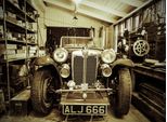 Fototapete Papermoon "Vintage Sports Car", Bunt, B:3,5M L:2,6M, Vlies, Tapeten