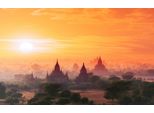 Fototapete Papermoon "Tempel In Landschaft", Bunt, B:3,5M L:2,6M, Vlies, Tapeten