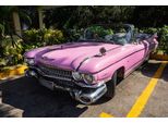 Fototapete Papermoon "Oldtimer Pink", Bunt, B:4,5M L:2,8M, Vlies, Tapeten