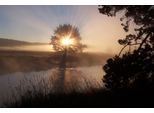 Fototapete Papermoon "Fluss Sonnenaufgang", Bunt, B:5M L:2,8M, Vlies, Tapeten