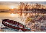 Fototapete Papermoon "Boot In Winterlandschaft", Bunt, B:4,5M L:2,8M, Vlies, Tapeten