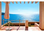 Fototapete papermoon "Terrace With A Sea View", Bunt, B:4M L:2,6M, Vlies, Tapeten
