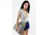 V-Ausschnitt Rippstrick Slim Fit Bluse
