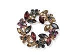 Brosche Firetti "Schmuck Geschenk Kupfer Ansteckschmuck Kranz", Gelbgoldfarben, Dunkelrot, Schwarz, Lila, Kristallweiß, Dunkelrot, Schwarz, Lila, Kristallweiß, Broschen, Damen, Kupfer, Brosche