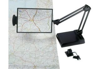 Sundo Table-Top Magnifier Mounted On The Tabletop