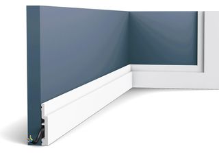Battiscopa A Pavimento Orac Decor Modern SX187 Stile Moderno 2 M