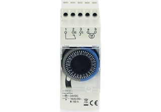 Reltech RZSA3 Interruttore Orario, 24 V, Guida Din, Analogico