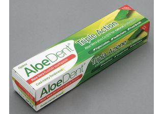 Madal Bal Dentifrico Aloe Vera Con Fluor 100Ml
